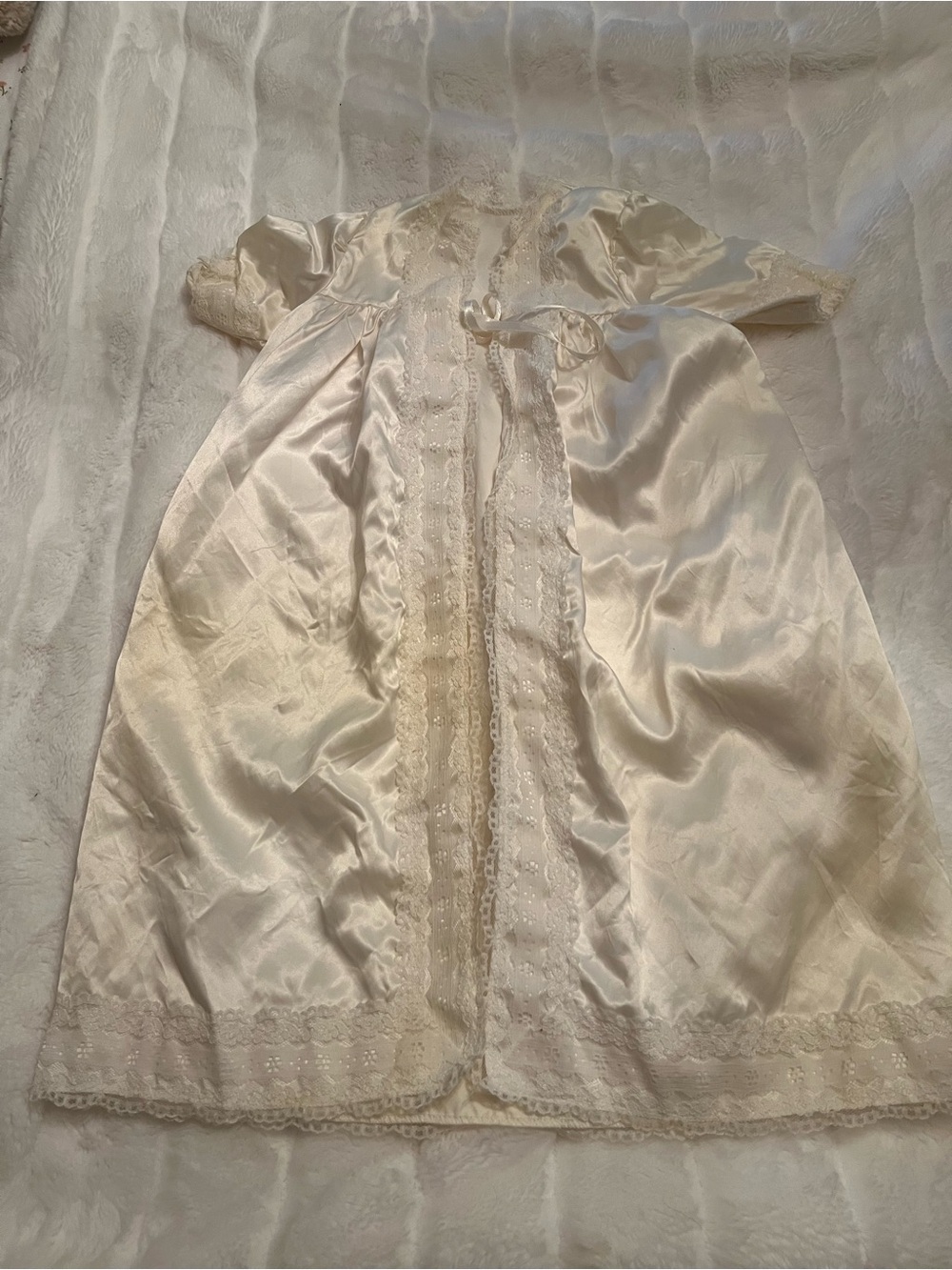 Vintage 1960’s Christening Baptism Ivory Short Sleeve Gown Lace Satin Slip